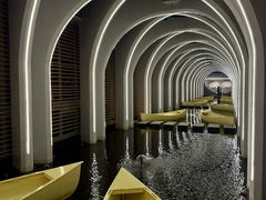 -涨巢·潮玩水疗局