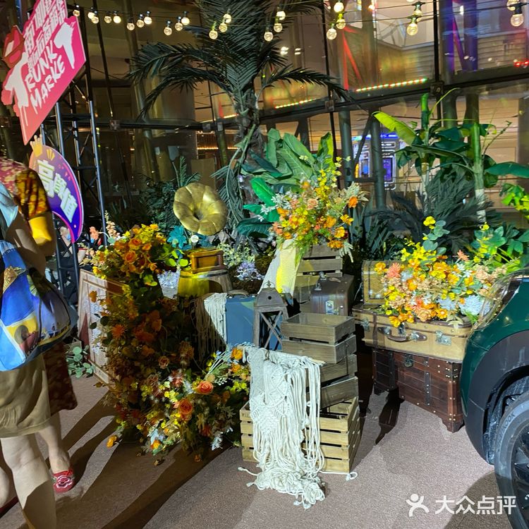 大悦城夜市
