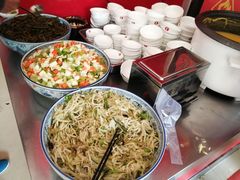 -闫家驴肉老店(华电一校店)