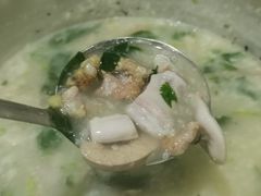 -标记美食新鲜猪杂(兴南大道店)