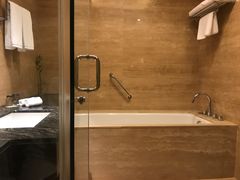 -绍兴鉴湖君澜大酒店
