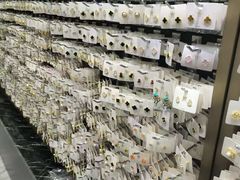 -泰康仰忠精品批发城