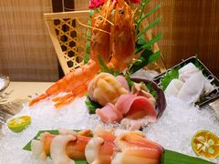 -余欢领鲜火锅(新街口店)