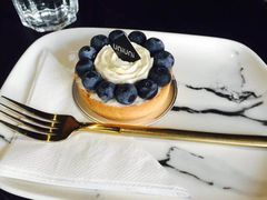 -UNI UNI(环亚凯瑟琳店)