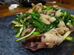 韭菜炒带籽笔管-老东镇啤酒屋海鲜加工·蒸汽海鲜·海鲜烧烤(台东店)