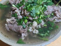 -大众跷脚牛肉馆·非遗传承单位(峨眉山店)