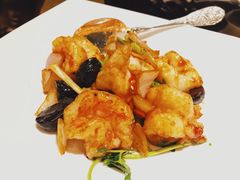 黑蒜大千虾球-北京四季酒店·采逸轩
