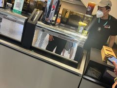 -星巴克(北京西站5号候车室)