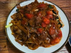 湿炒牛河-李记潮汕砂锅粥(营福路店)