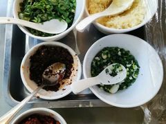 -双廊杨记石锅鱼石锅牛肉