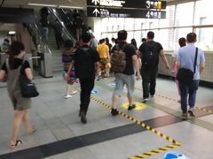 -宝山路(地铁站)