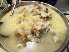 酸萝卜炖猪手-华顺土菜馆(洪岗路店)