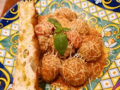 -BOTTEGA意库(中骏世界城店)