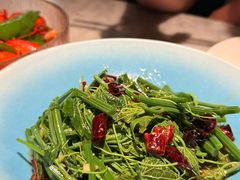 -雀蓝川菜(奥体广场店)