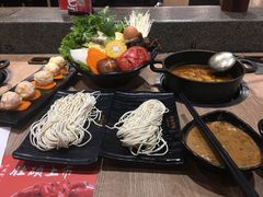-呷哺呷哺(新世界百货望京店)