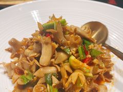 蒙自青柠石榴花-云采云南菜(中山北路店)