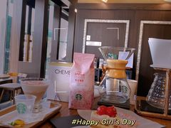 -星巴克(杭州银泰城西一店)