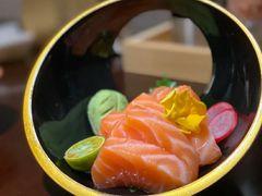 和风冷泡三文鱼-龙神·炭烧酒场深夜食堂(新街口店)
