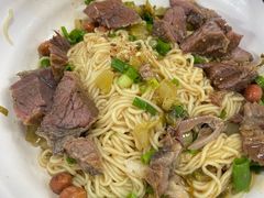 -阿阳牛腩腌面店