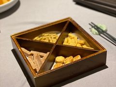 餐前茶点-成隆行·蟹王府(九江路店)
