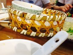 -鲁小三·大骨自助(金山总店)