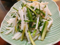 -自贡盐帮菜·玩辣餐厅(樱花园西街店)