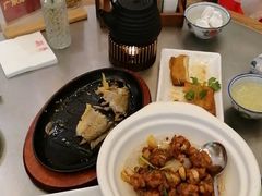 -潮界(LU·ONE凯德晶萃广场店)