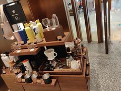 零售区-星巴克臻选(北京颐堤港中心第二店)