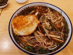 -镇南锅盖面馆(解放路店)