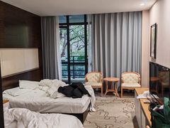 -上海怡沁园度假酒店