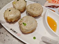 -小杨生煎(金山百联购物中心3楼店)