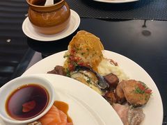 -圣丰索菲特·2 On 988 Café 自助餐厅