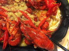 金汤蒜泥龙虾-香满锅老北京羊蝎子火锅·家常菜(新街口店)
