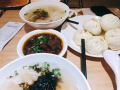 -凤起龙游老面包子(凯德晶品店)