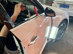 -鲨鱼皮汽车凹陷玻璃修复(静安店)