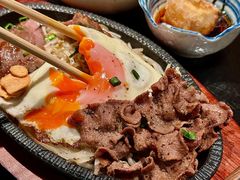 -新百广场(地铁站)