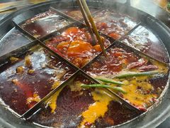 -正南齊北重庆老火锅(光华村直营店)