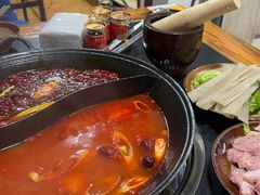 -谭记重庆老火锅(总店)