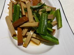 -小河盐帮·私家菜·烤鸭(三元桥·霄云路店)