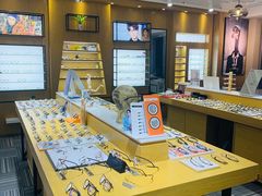 -鲸渝眼镜·浅目视光(春熙路店)