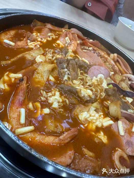 三清洞摩西韩式年糕火锅(威高广场店)图片