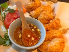 -大头虾越式风味餐厅(光明广场店)