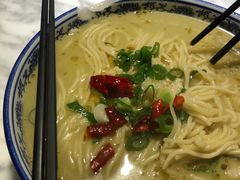 -轻捞慢起面馆(新世界百货店)