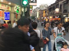 -真老大房鲜肉月饼(南京路步行街店)