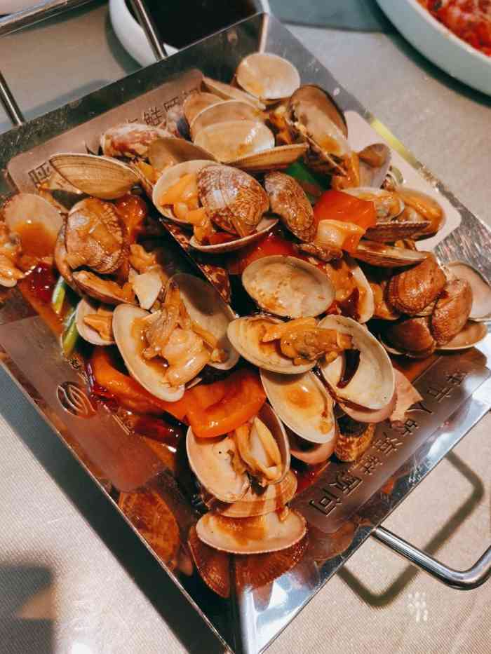 丽园海鲜餐厅(兴泰东河湾店)-"[薄荷]环境: 第一次去环境高大上,挺干.