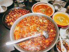 -麻六记(凤凰汇店)