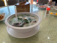 -鹏城人家海鲜酒家·23年老字号(较场尾店)