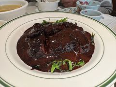 招牌焦糖黑叉烧-维园悦谱·海派家常菜(乌鲁木齐南路店)