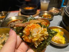 -草家酱蟹炭火烤肉店(珲春南路一店)