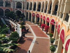 -佛罗伦萨小镇广佛名品奥特莱斯(疏港路店)